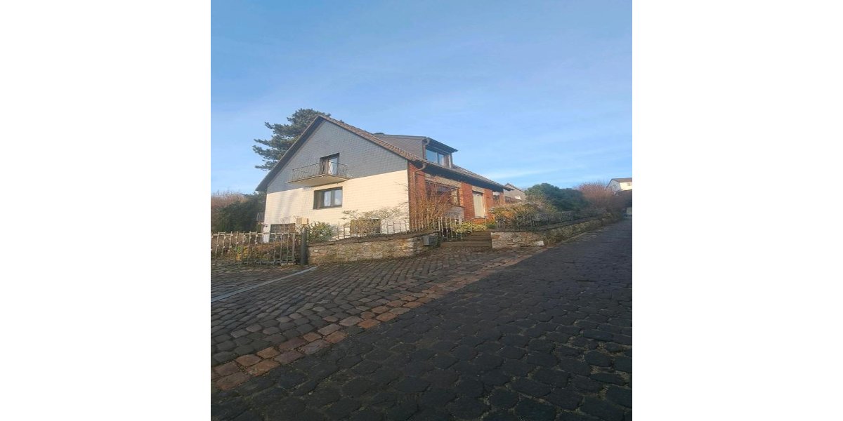 Einfamilienhaus Stolberg (Rheinland) - 7 Zimmer, 170 m&sup2;, 520.000&euro; | Angebot:27182136