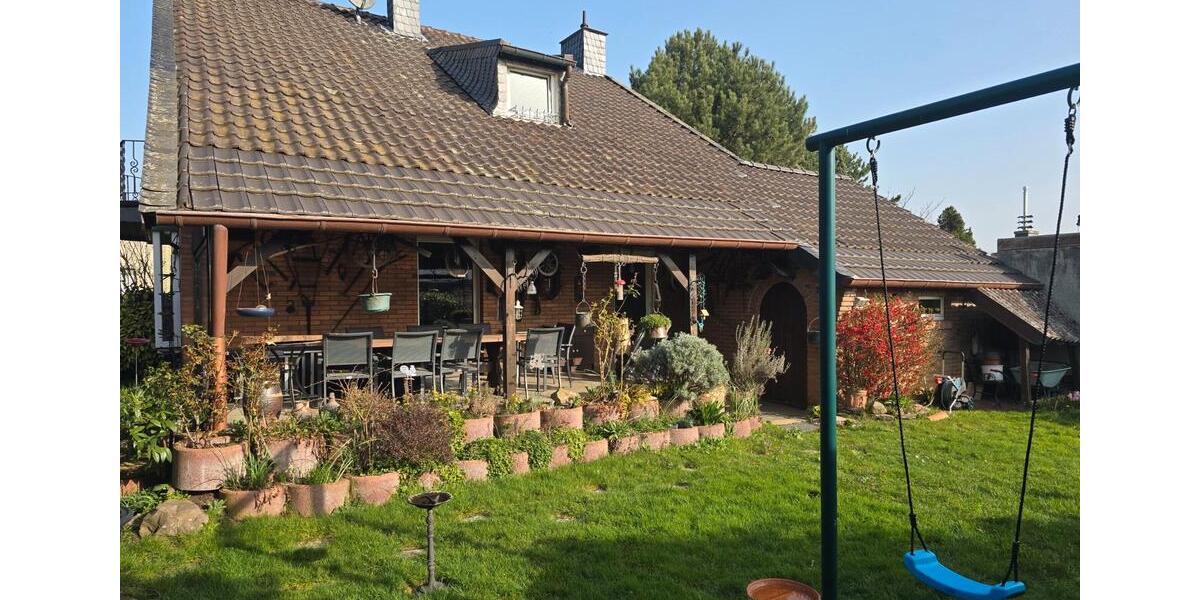 Einfamilienhaus Geilenkirchen - 5 Zimmer, 110 m&sup2;, 1.200&euro; | Angebot:26135307