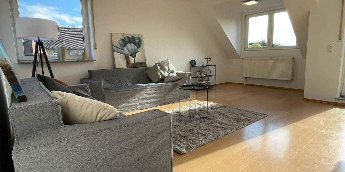 Etagenwohnung Alsdorf - 4 Zimmer, 123 m&sup2;, 299.000&euro; | Angebot:25674527