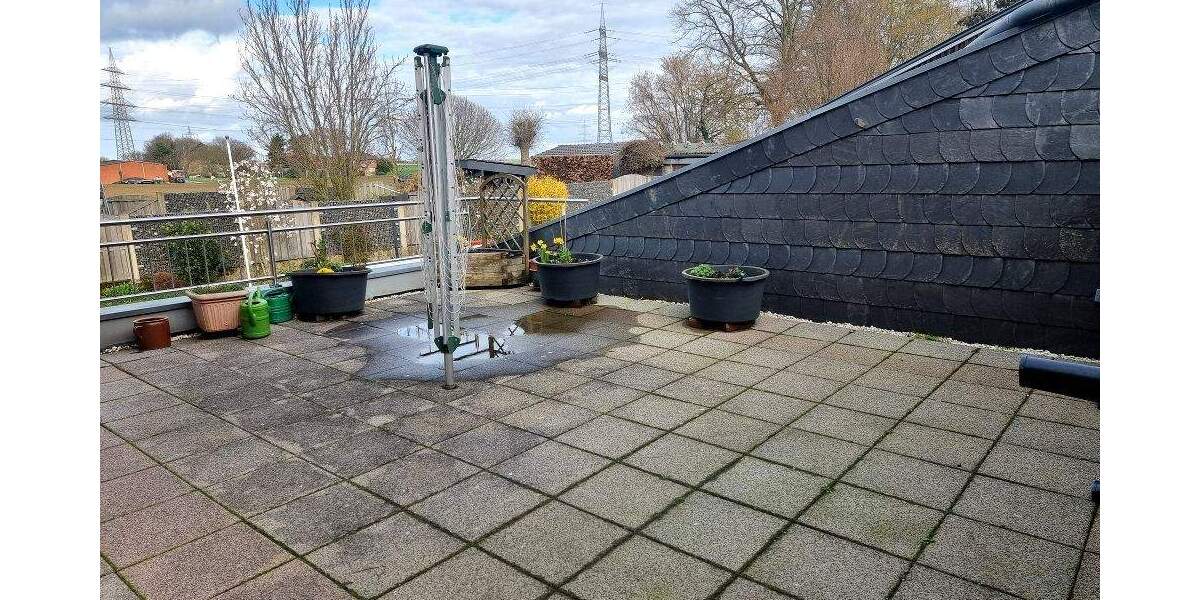 Terrassenwohnung Baesweiler Puffendorf - 3 Zimmer, 114 m&sup2;, 970&euro; | Angebot:25777724