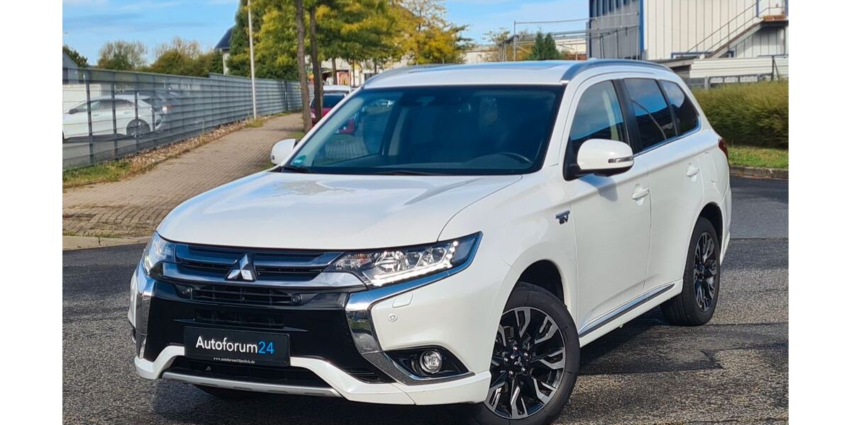 Mitsubishi Outlander 44.000 km 17.999 &euro; Jülich 52428