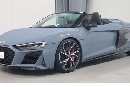 Audi R8 29.692 km 182.470 &euro; Aachen 52078