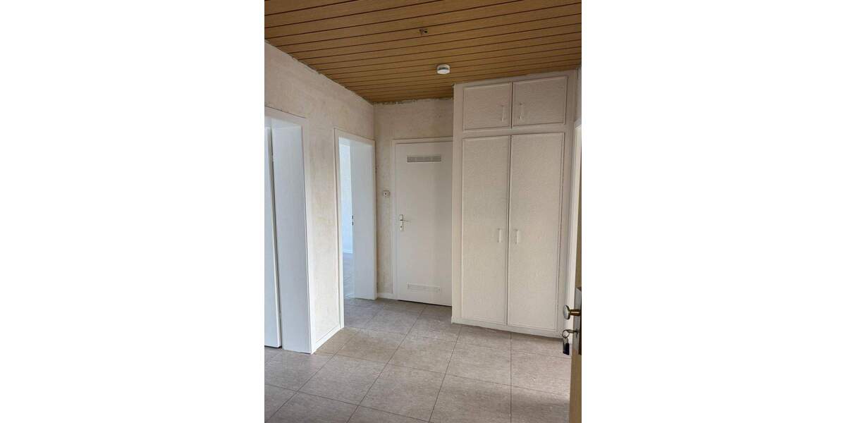 Etagenwohnung Düren - 3 Zimmer, 67 m&sup2;, 535&euro; | Angebot:25732060