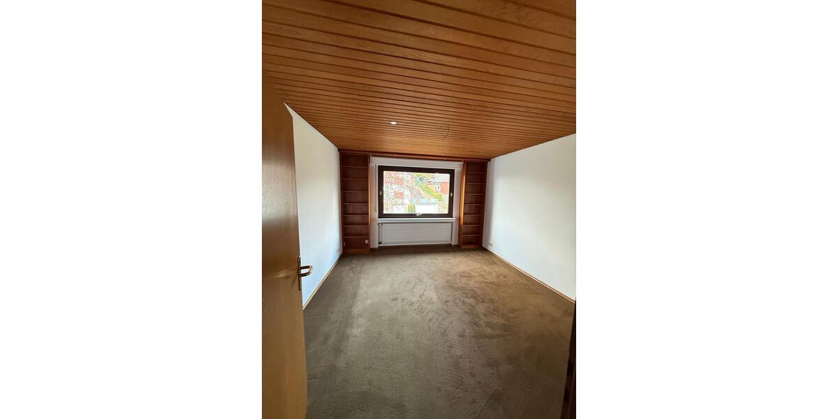 Einfamilienhaus Stolberg (Rhld.) Gressenich - 4 Zimmer, 166 m&sup2;, 2.075&euro; | Angebot:18611697