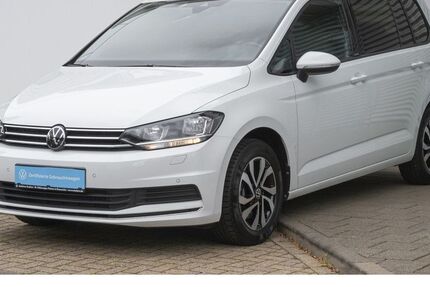 VW Touran 18.246 km 29.450 € Düren 52351