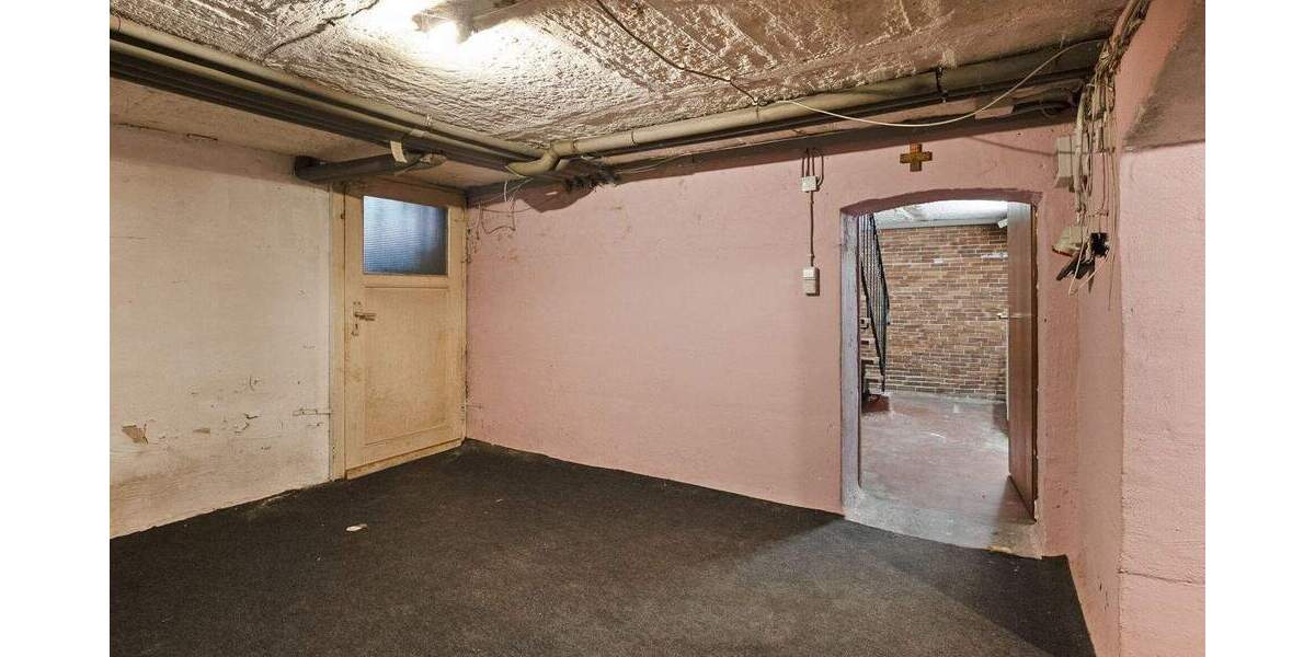 Mehrfamilienhaus, Wohnhaus Geilenkirchen - 6 Zimmer, 140 m&sup2;, 369.000&euro; | Angebot:25707174