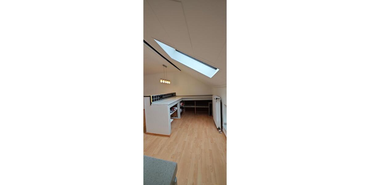 Dachgeschoßwohnung Eschweiler - 3 Zimmer, 102 m&sup2;, 840&euro; | Angebot:26262915