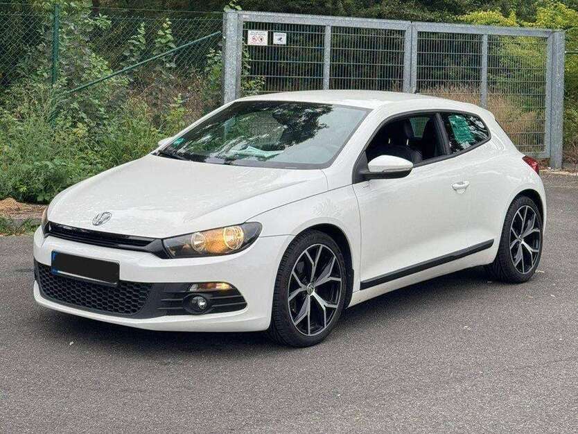 VW Scirocco 180.000 km 6.999 € Aldenhoven 52457