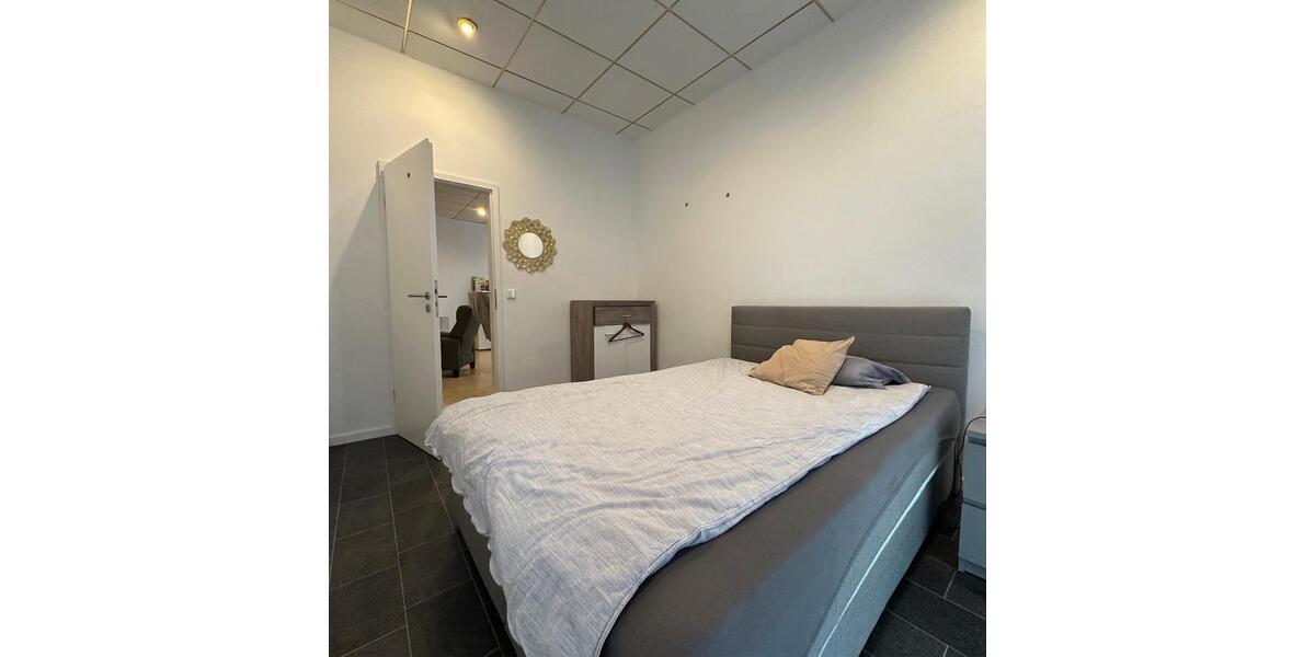 Etagenwohnung Übach-Palenberg Palenberg - 3 Zimmer, 150 m&sup2;, 450&euro; | Angebot:26196157