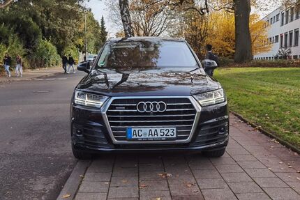 Audi Q7 212.000 km 39.000 &euro; Aachen 52066
