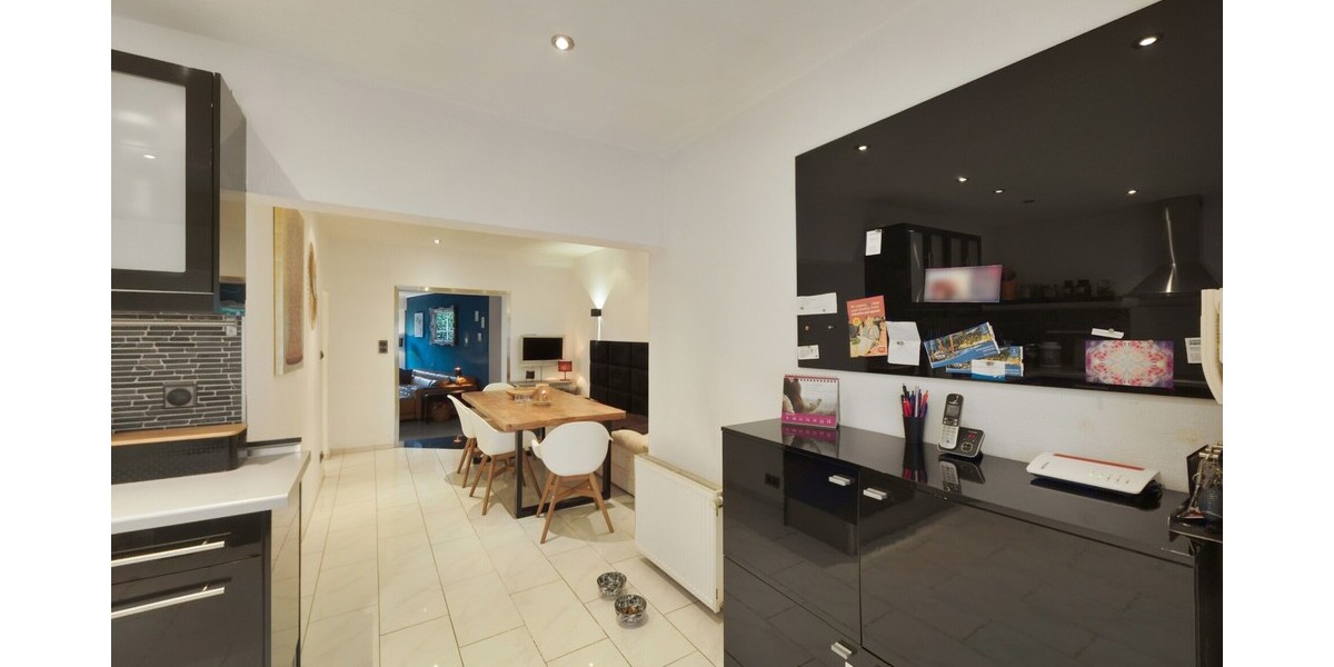 Kohlscheid - Modernes Wohnen mit Pool & Sauna - Reihenendhaus Herzogenrath | Angebot:26197668