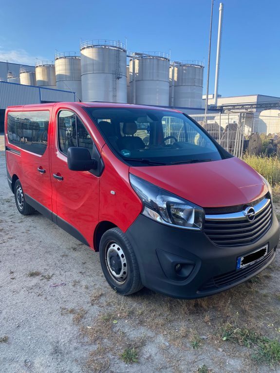 Opel Vivaro 230.000 km 9.200 € aachen 52080