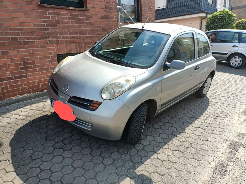 Nissan Micra 73.650 km 2.900 € Hückelhoven 41836