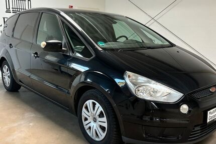 Ford S-Max 234.500 km 3.490 &euro; Düren 52349