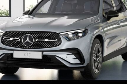 Mercedes-Benz GLC 200 9.900 km 52.490 &euro; Aachen 52068