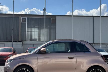 Fiat 500e 24.570 km 22.870 &euro; Alsdorf-Hoengen (bei Aachen) 52477