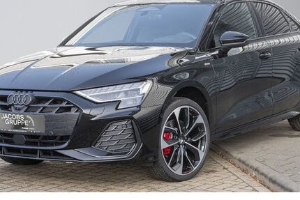 Audi A3 4.444 km 46.990 &euro; Düren 52351