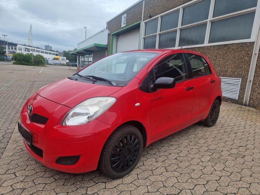 Yaris