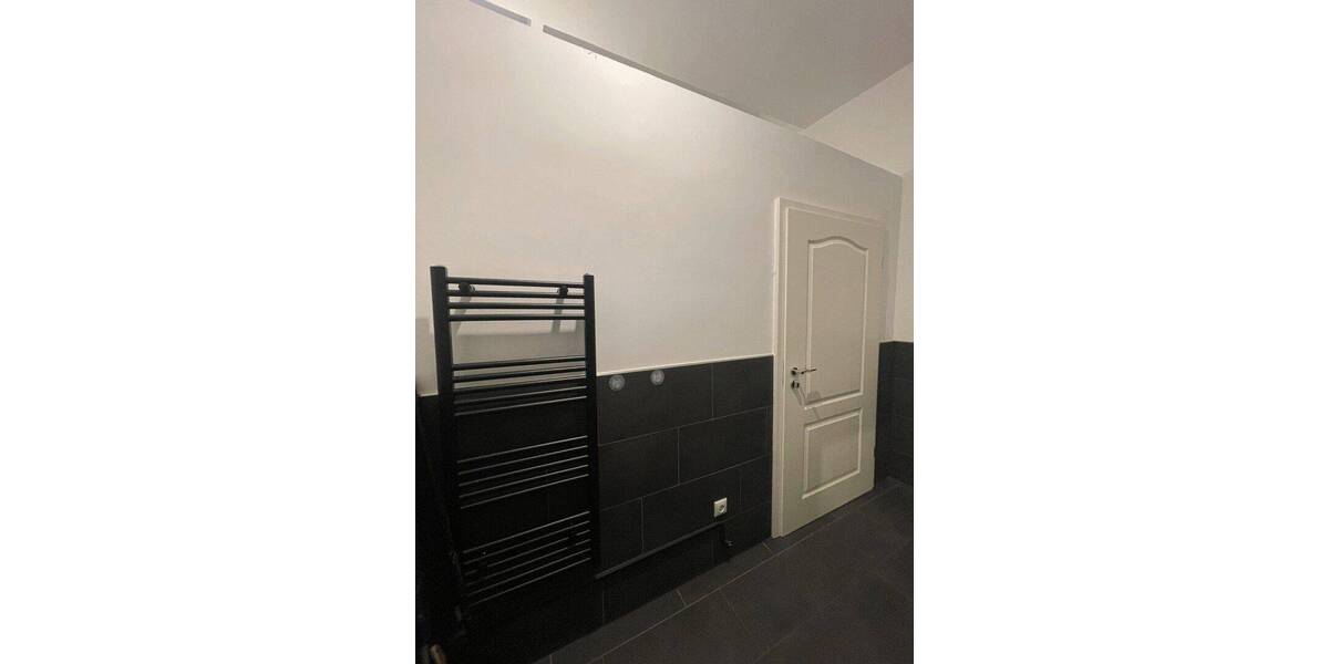Etagenwohnung Aachen Aachen-Mitte - 3 Zimmer, 90 m&sup2;, 1.200&euro; | Angebot:26885026