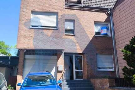 Haus Niederzier - 4 Zimmer, 179 m&sup2;, 320.000&euro; | Angebot:26449385
