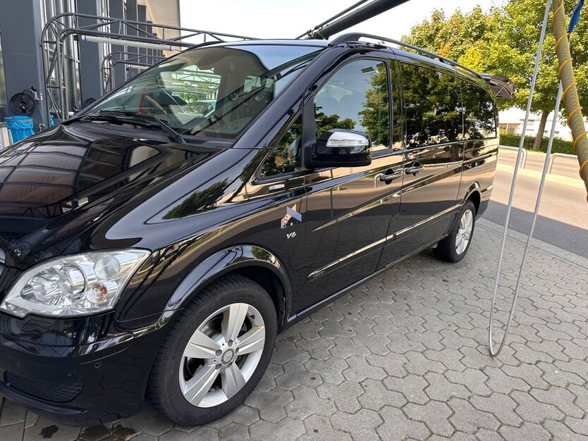Mercedes-Benz Viano 274.000 km 17.000 € Aldenhoven 52457