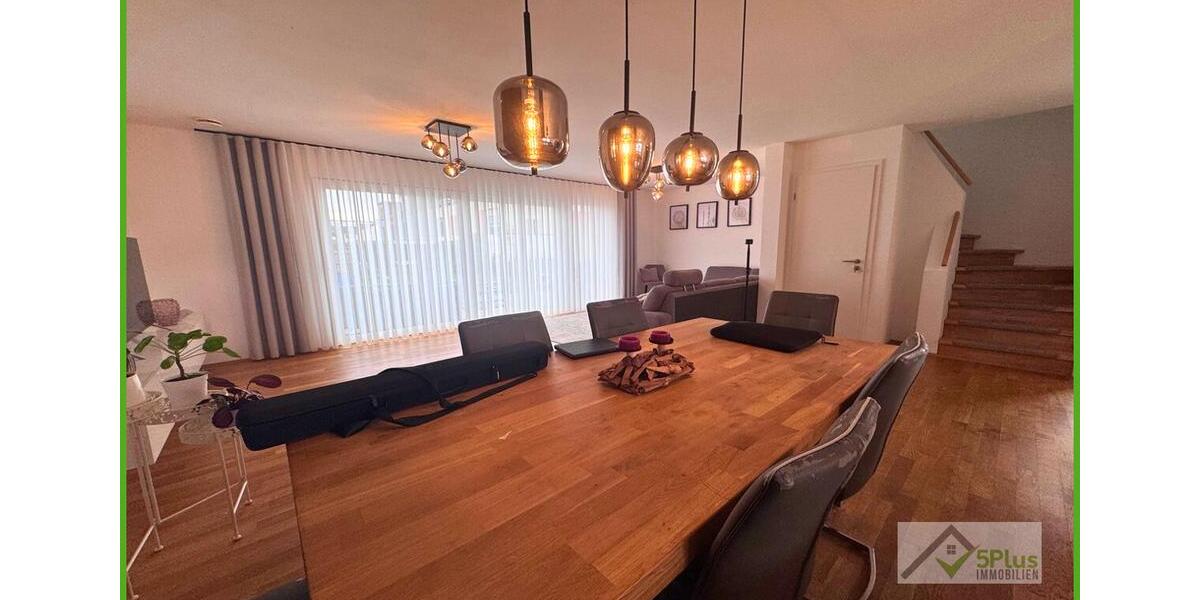 Doppelhaushälfte Alsdorf - 6 Zimmer, 172 m&sup2;, 1.650&euro; | Angebot:25713231