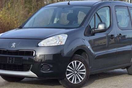 Peugeot Partner 50.000 km 8.490 € Aachen 52072