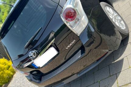 Toyota Verso 98.500 km 11.800 &euro; Baesweiler 52499