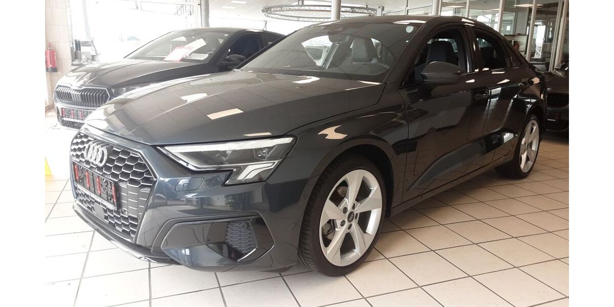 Audi A3 19.300 km 30.390 &euro; Monschau (bei Aachen) 52156
