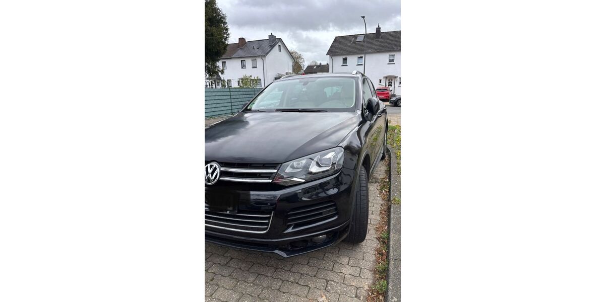 VW Touareg 225.000 km 10.900 &euro; Baesweiler 52499