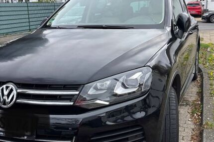 VW Touareg 225.000 km 11.300 &euro; Baesweiler 52499