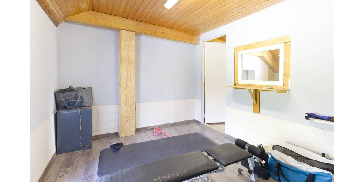 Liebevoll saniertes Einfamilienhaus mit Innenhof und ganz besonderem Charme in Gangelt - Hastenrath! 6 zimmer