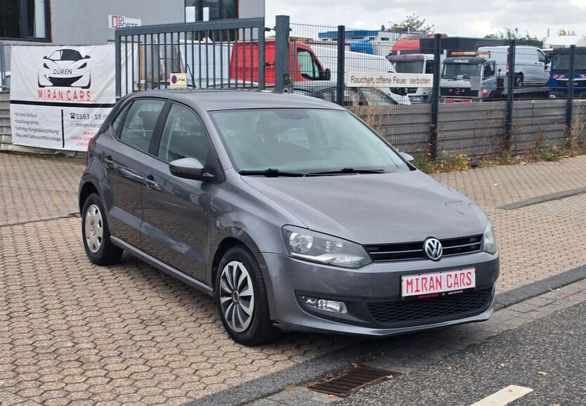 VW Polo 283.000 km 3.799 € Düren 52353