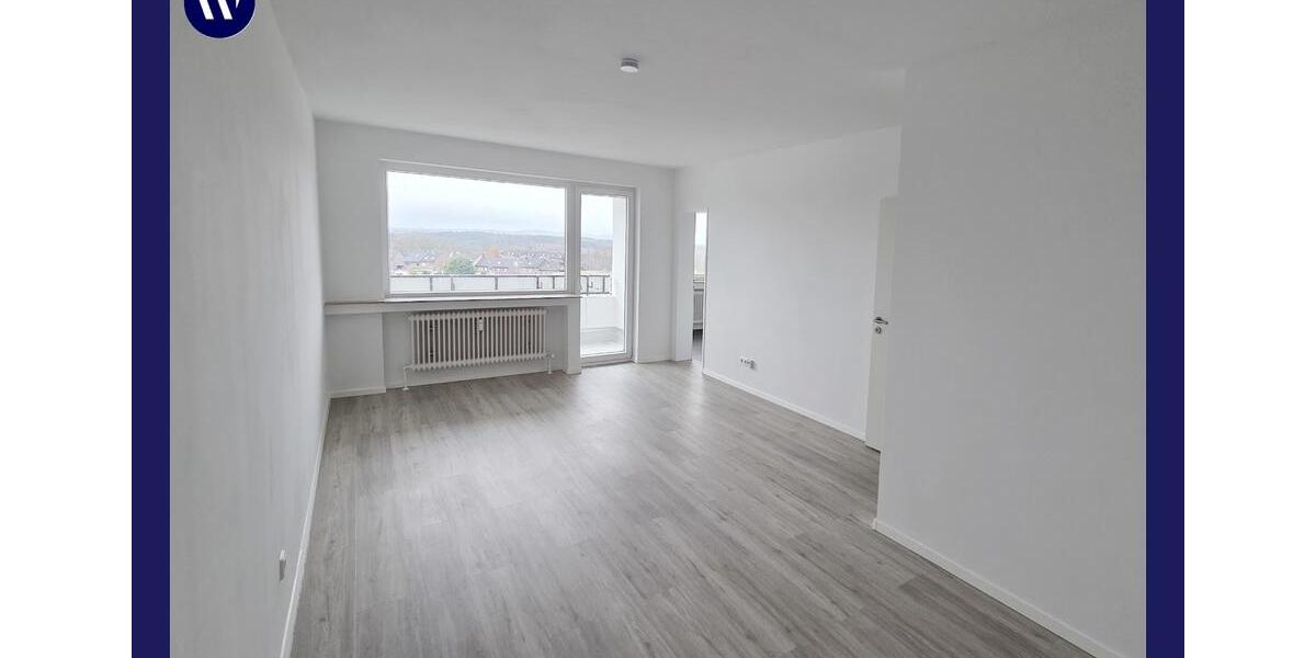 Direkt einziehen! Frisch renoviertes 1-Zimmer-Apartment + Loggia, separate Küche, Wannenbad, Aufzug 1 zimmer
