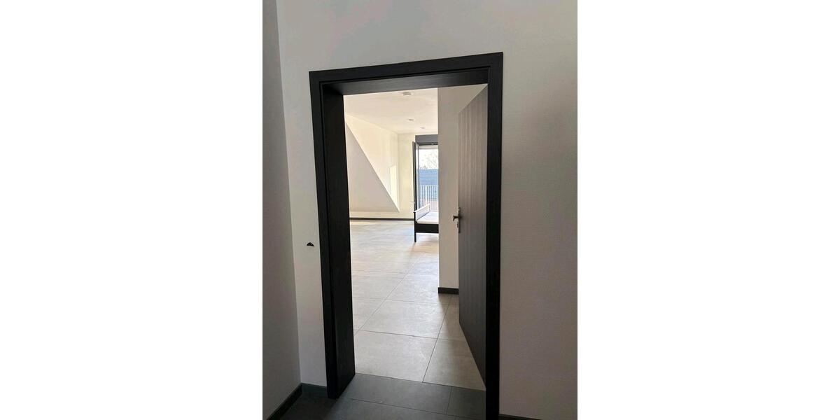 Dachgeschoßwohnung Stolberg (Rhld.) Gressenich - 1 Zimmer, 50 m&sup2;, 680&euro; | Angebot:25612729