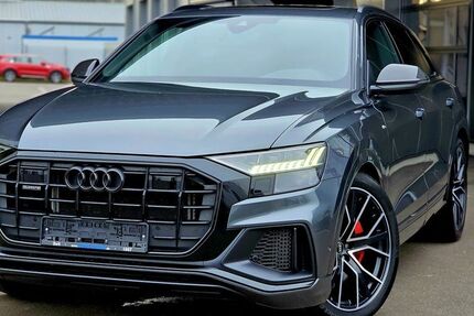 Audi Q8 23.818 km 90.880 € Düren 52351