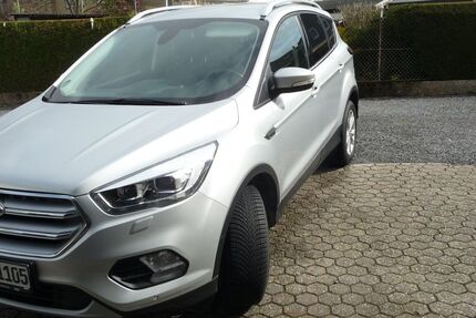 Ford Kuga 53.300 km 14.200 &euro; Eschweiler 52249