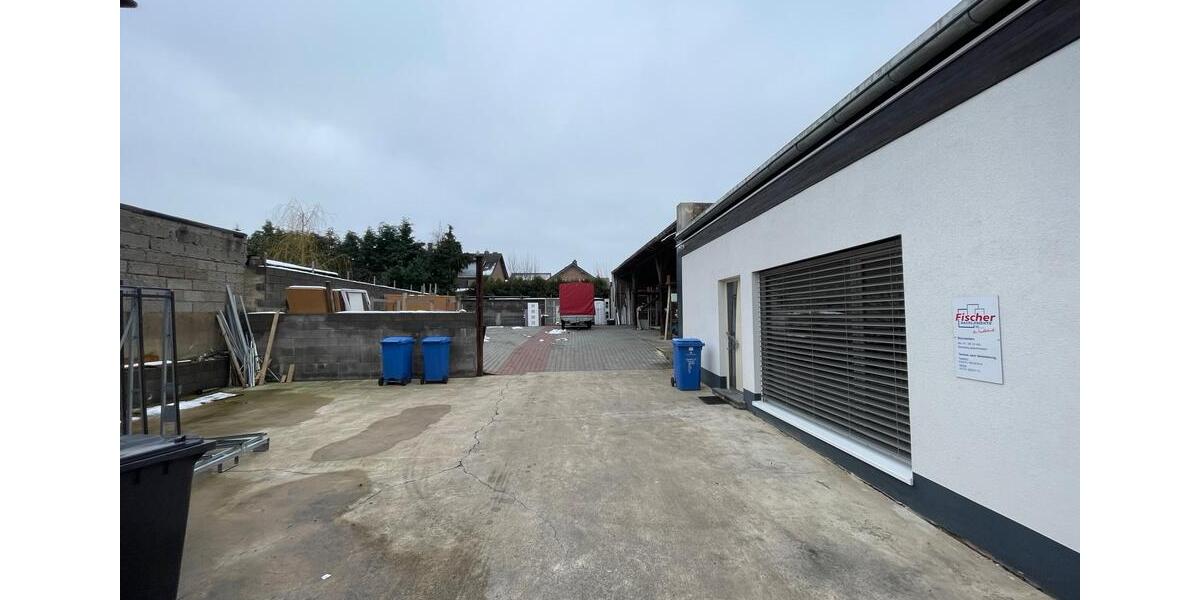 Attraktive Gewerbehalle zimmer