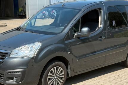 Peugeot Partner 79.663 km 8.990 € Alsdorf 52477