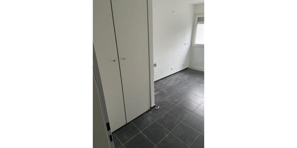 Kam sanierte Dachgeschosswohnung in Birkesdorf zu vermieten 3 zimmer