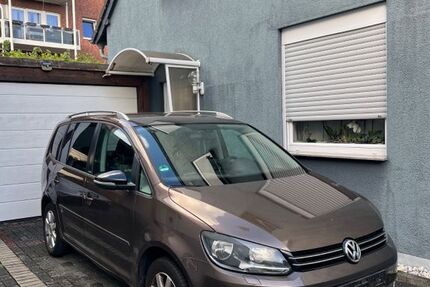 VW Touran 209.000 km 2.999 &euro; Stolberg 52222