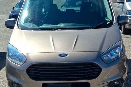 Ford Tourneo Courier 50.700 km 11.950 &euro; Aachen 52064