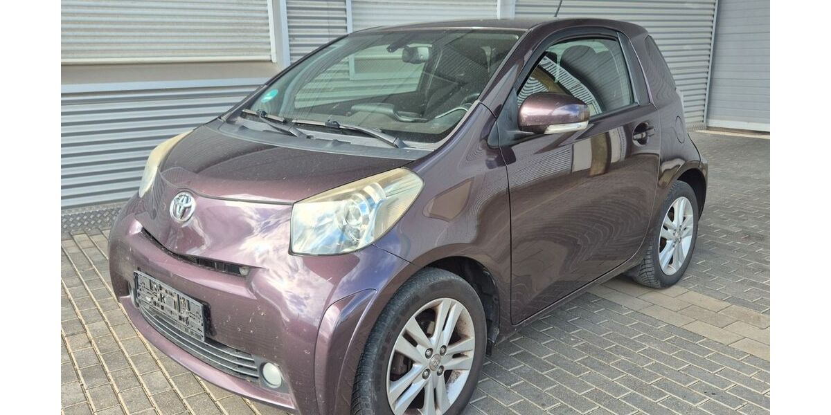 Toyota IQ 193.000 km 2.600 &euro; Düren 52349