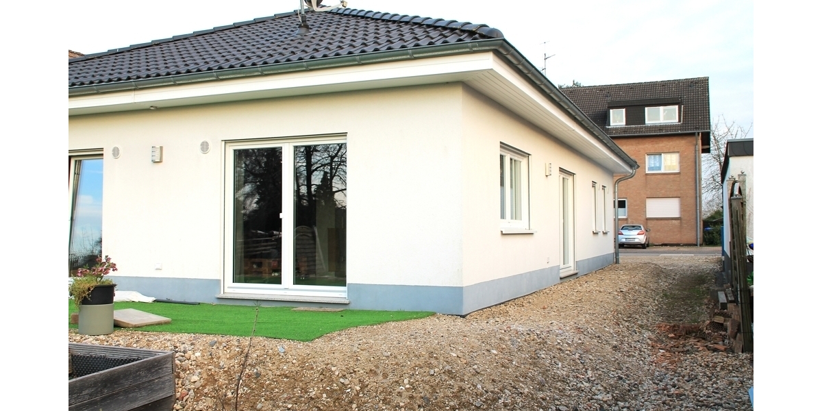SCHON RESERVIERT! Bungalow in Nideggen. Baujahr 2017, freistehend. Ruhige Lage. Niedrigenergiehaus! - Einfamilienhaus Nideggen Eifel | Angebot:25922122