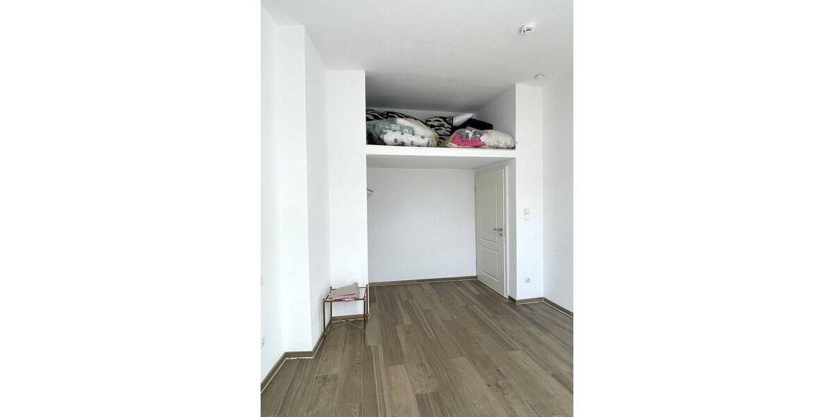 Etagenwohnung Aachen Aachen-Mitte - 3 Zimmer, 90 m&sup2;, 1.200&euro; | Angebot:26885026