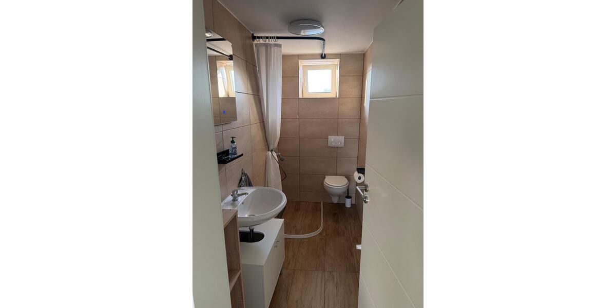 Dachgeschoßwohnung Eschweiler - 1 Zimmer, 25 m&sup2;, 445&euro; | Angebot:25641555