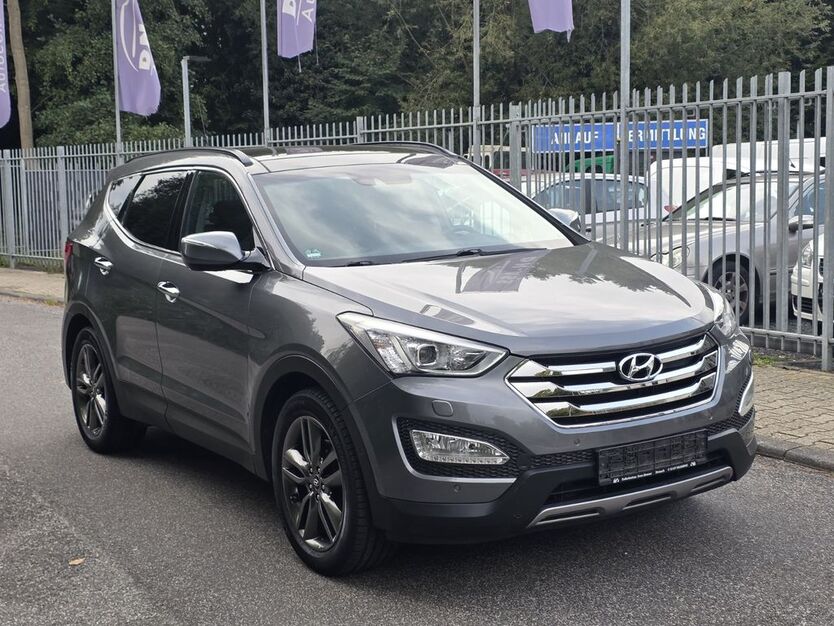 Hyundai SANTA FE 207.000 km 8.950 € Niederzier 52382