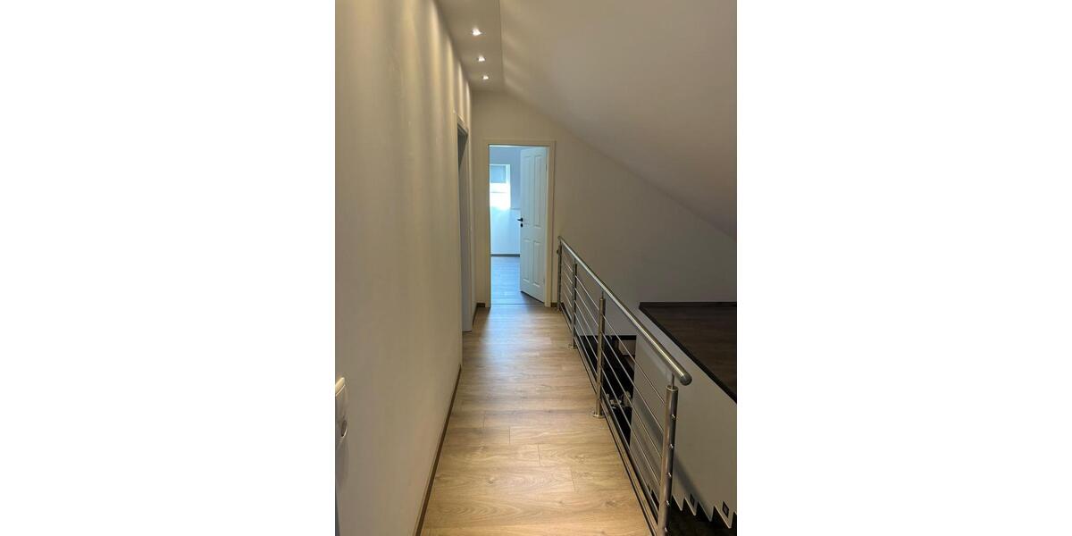 Bungalow Gangelt - 5 Zimmer, 200 m&sup2;, 1.999&euro; | Angebot:25647279