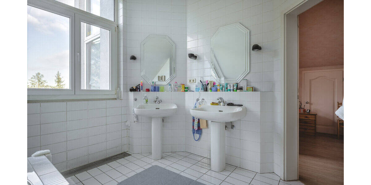 Mehrfamilienhaus, Wohnhaus Aachen Brand - 5 Zimmer, 246 m&sup2;, 699.000&euro; | Angebot:26176735