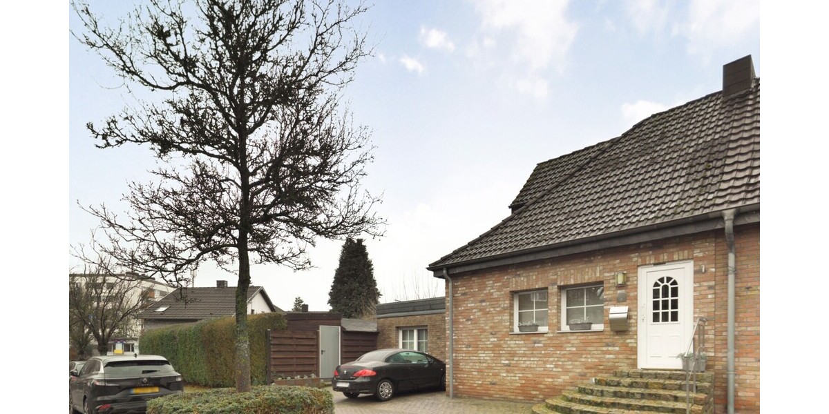 Kohlscheid - Modernes Wohnen mit Pool & Sauna - Reihenendhaus Herzogenrath | Angebot:26785176